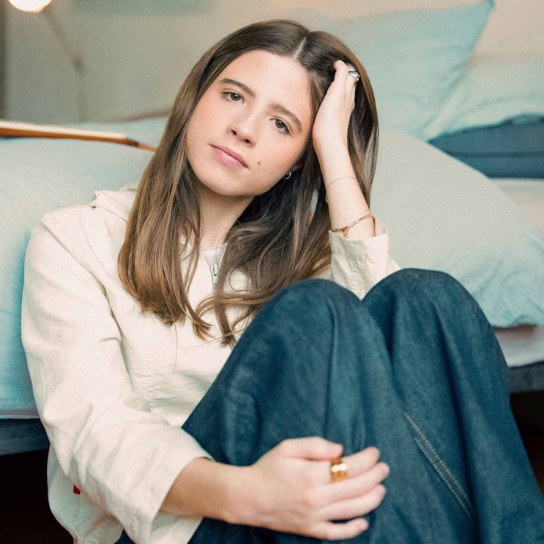 alt="Sarah McQuaid koncert på Damms Gård den 12. marts 2026"