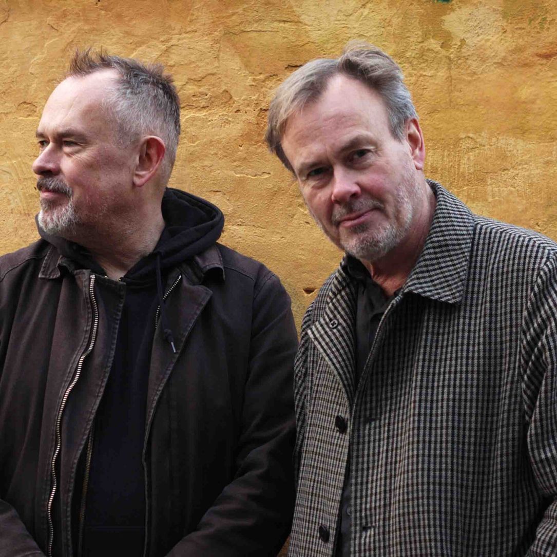 alt="Olesen-Olesen koncert på NygadeHuset i Aabenraa - den 12. marts 2026"